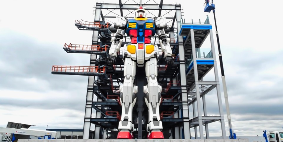 Nhật Bản thử nghiệm robot 25 tấn